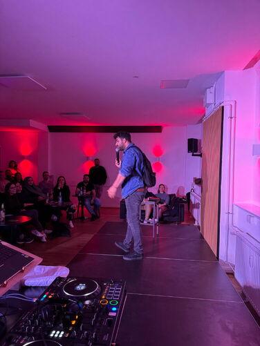 Comedian Amjad